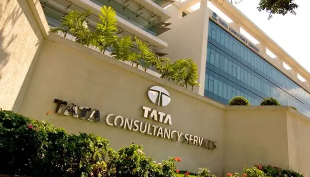 TCS ties salary raises and promotions to the return-to-office mandate.