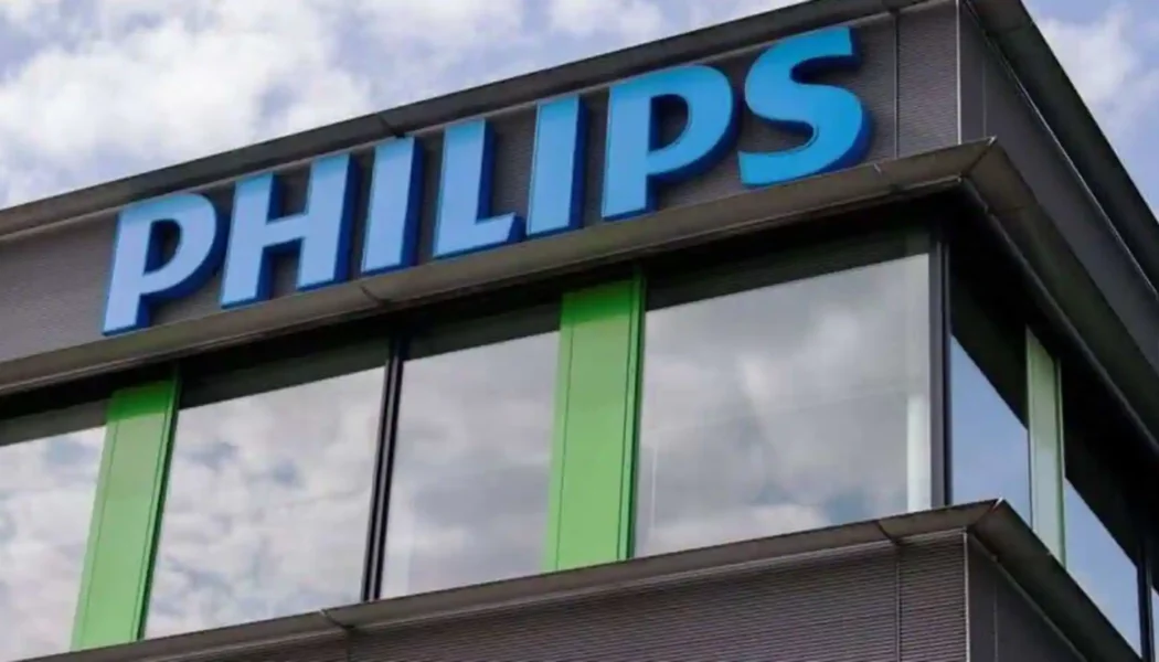 Philips to cut 4,000 jobs due to weak Q3 Loss