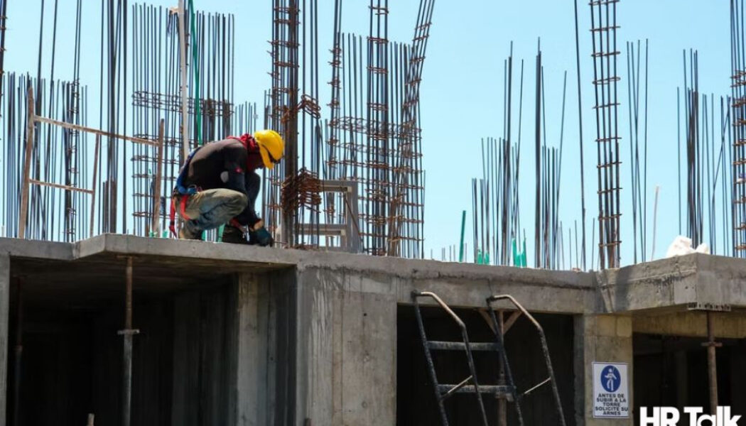 UK relaxes visa rules for foreign builders due to shortage of construction workers in UK