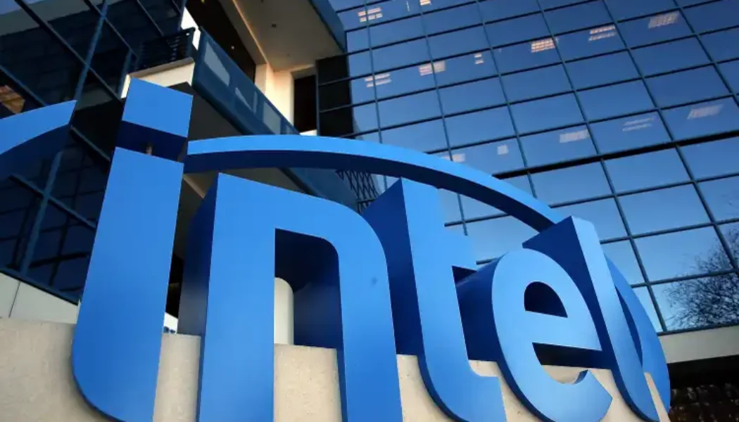 Intel reverses salary cuts, will compensate employees with RSUs