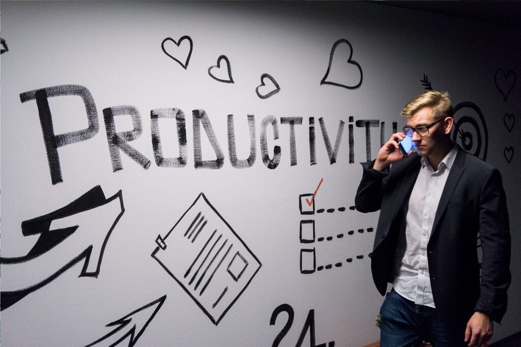 Study finds office workers productive for under 3 hours in an 8 hour workday
