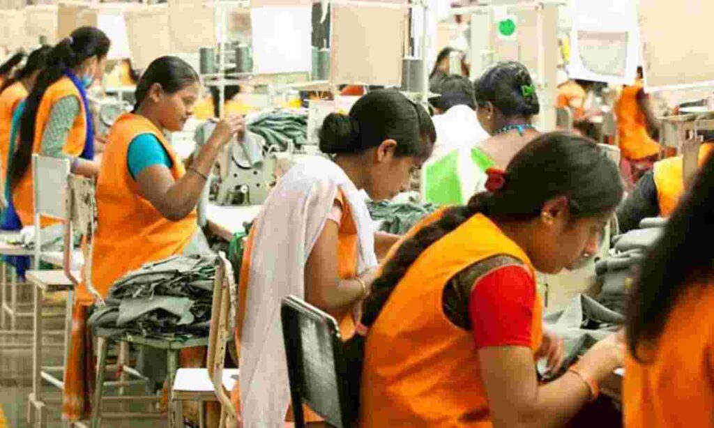 India’s Female Labour Force Participation Rises to 42% in 2023–24, Says Labour Ministry Indias Female Labour Force Participation Rises to 42 in 2023–24 Says Labour Ministry
