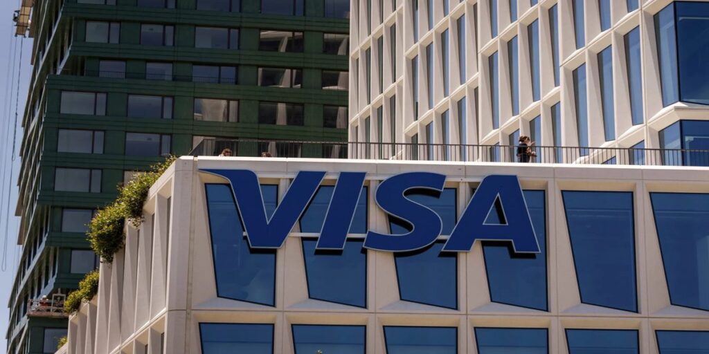Visa to Cut Around 2600 Jobs as Company Streamlines Operations